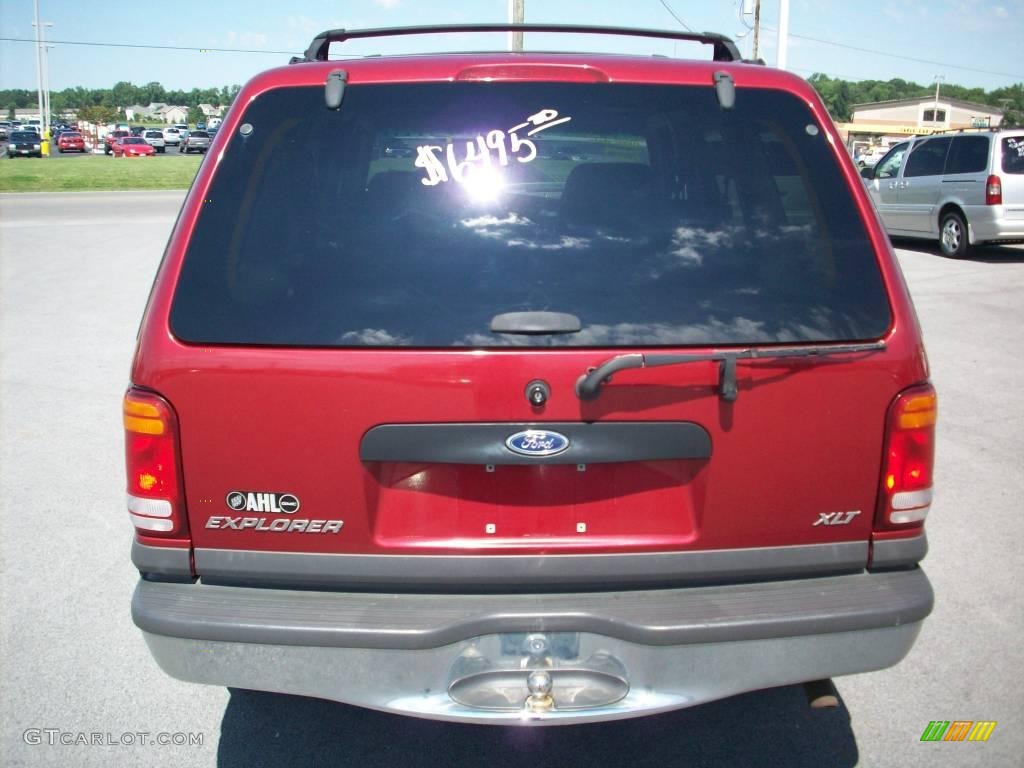 2000 Explorer XLT 4x4 - Toreador Red Metallic / Medium Graphite photo #4