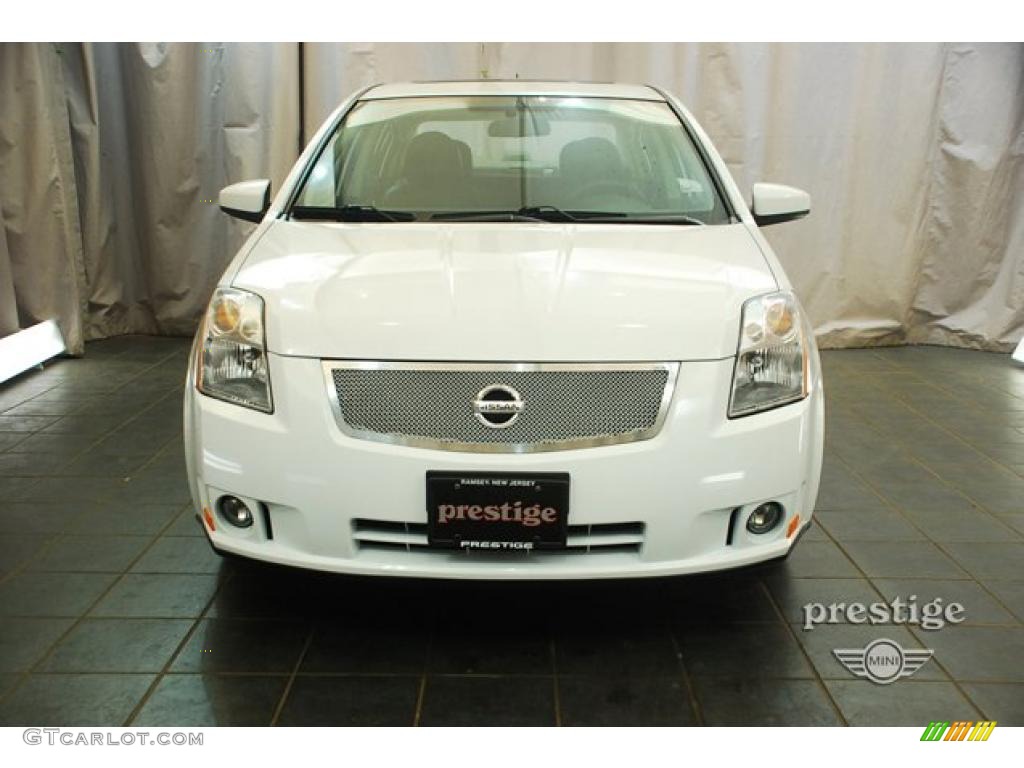 2009 Sentra 2.0 SL - Fresh Powder White / Charcoal photo #10