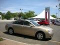 Desert Sand Mica - Camry LE Photo No. 13