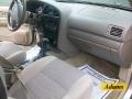 2002 Sahara Beige Metallic Nissan Pathfinder SE 4x4  photo #13