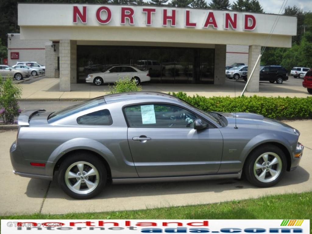 2007 Mustang GT Premium Coupe - Tungsten Grey Metallic / Dark Charcoal photo #1