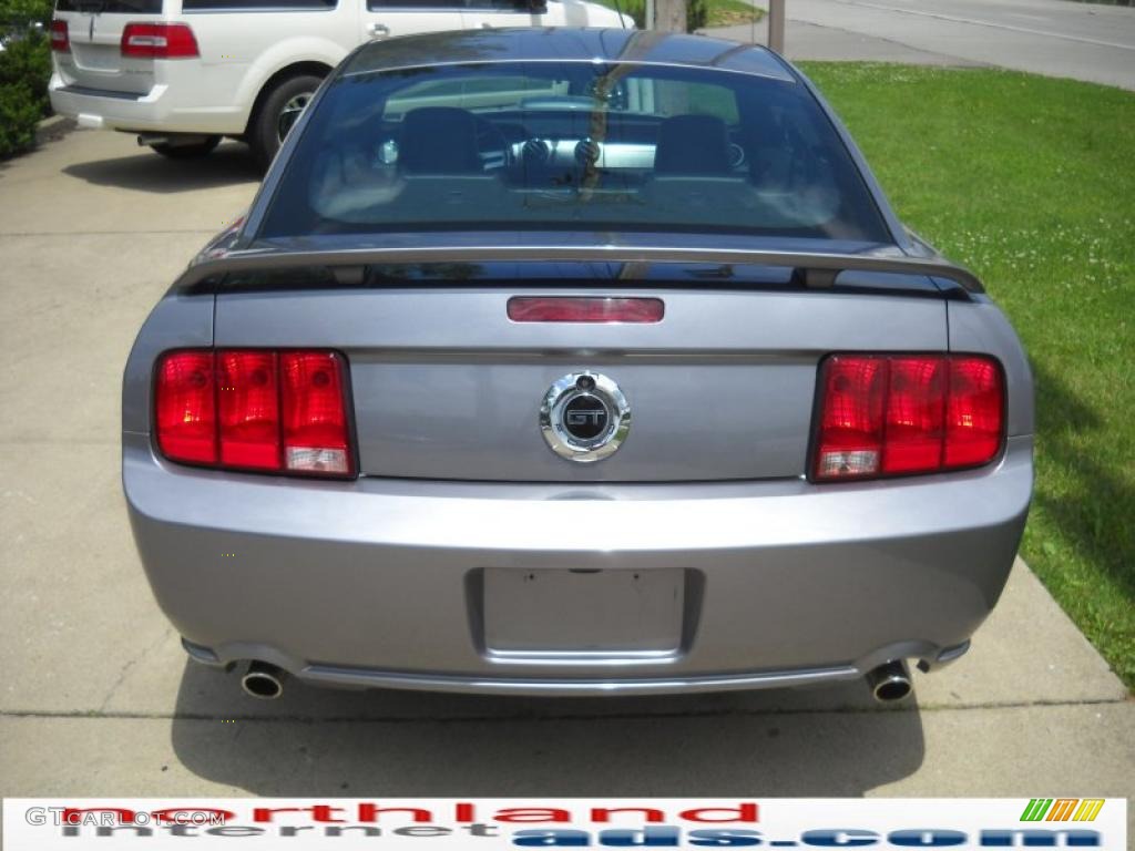 2007 Mustang GT Premium Coupe - Tungsten Grey Metallic / Dark Charcoal photo #3