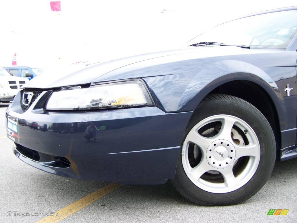 2003 Mustang V6 Convertible - True Blue Metallic / Medium Parchment photo #2