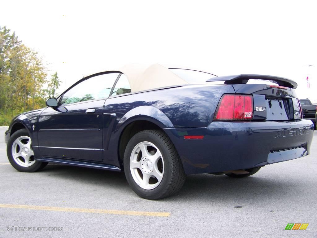 2003 Mustang V6 Convertible - True Blue Metallic / Medium Parchment photo #6