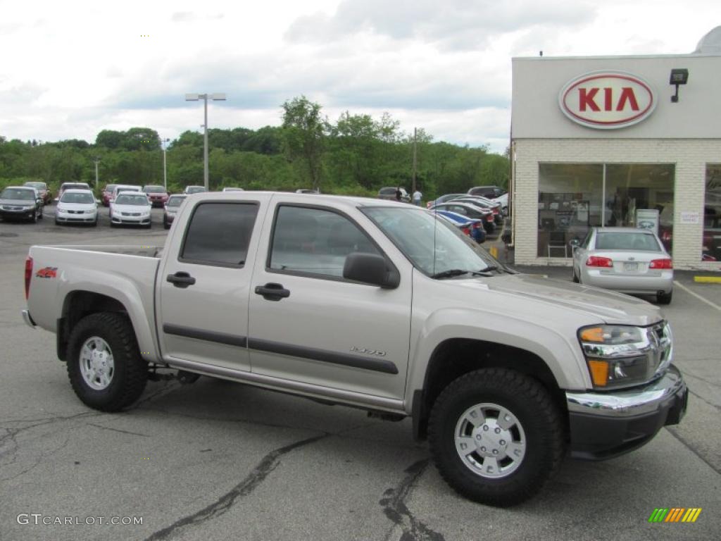 2007 i-Series Truck i-370 LS Crew Cab 4x4 - Platinum Silver Metallic / Ebony photo #1