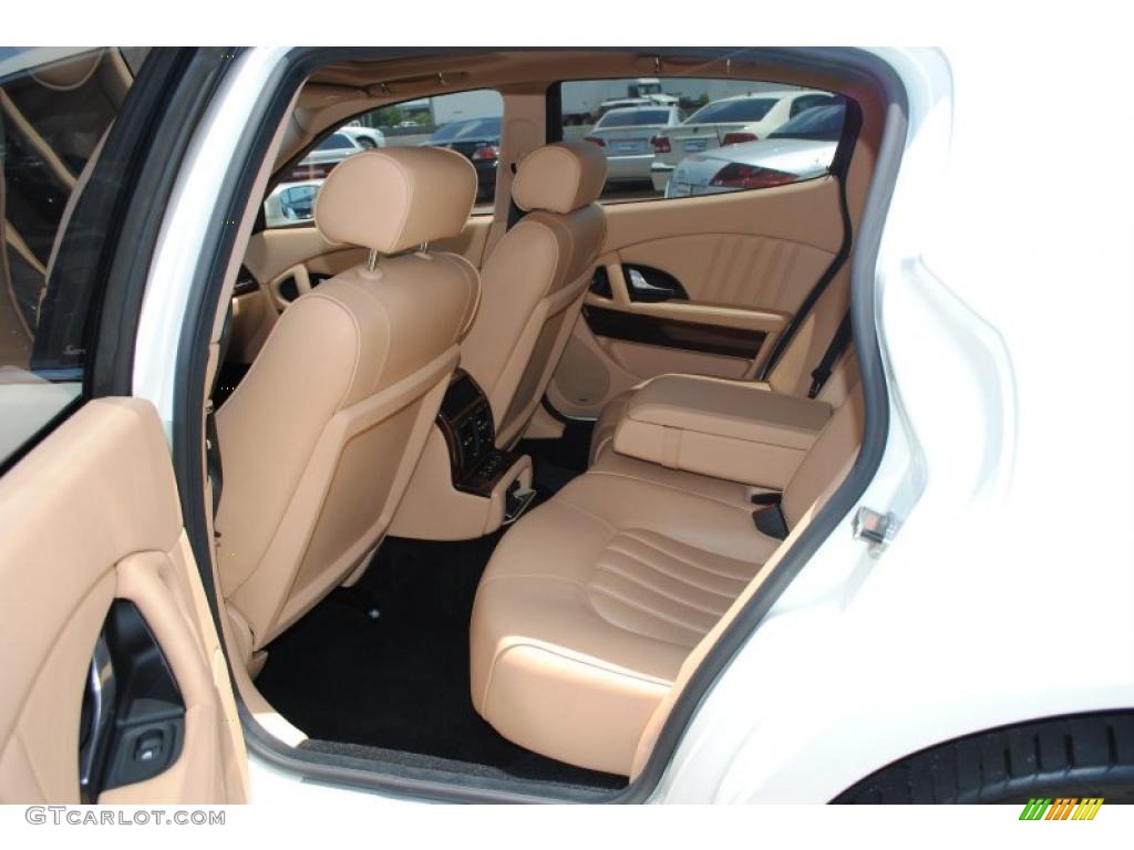Beige Interior 2007 Maserati Quattroporte Standard Quattroporte Model Photo #30480213