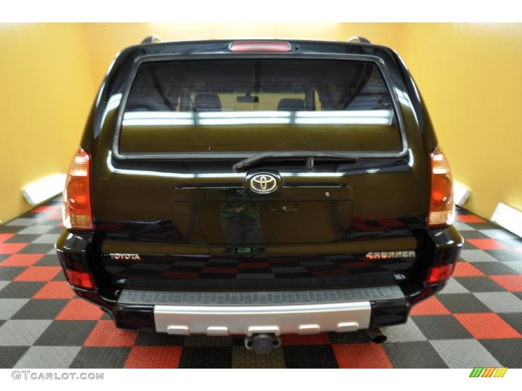 2004 4Runner SR5 4x4 - Black / Stone photo #5