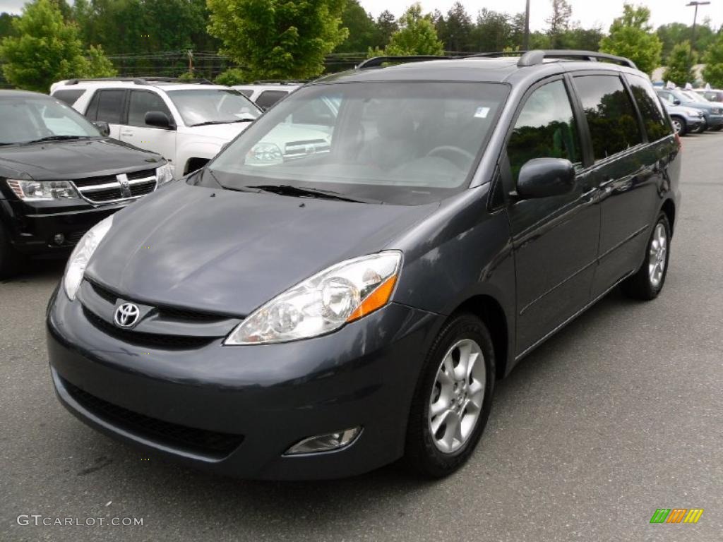 Slate Metallic Toyota Sienna