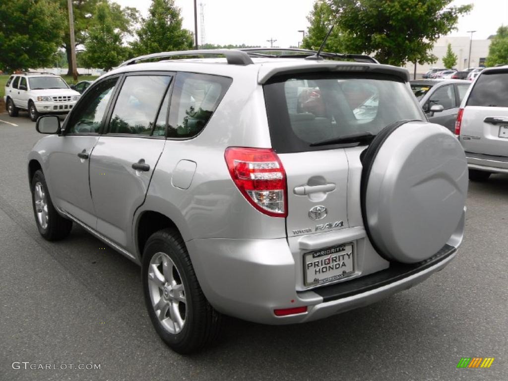 2009 RAV4 I4 - Classic Silver Metallic / Ash Gray photo #2