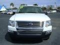 2007 White Sand Tri-Coat Ford Explorer XLT  photo #2