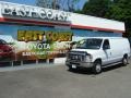 Oxford White - E Series Van E250 Super Duty Commericial Photo No. 1