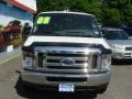 Oxford White - E Series Van E250 Super Duty Commericial Photo No. 2