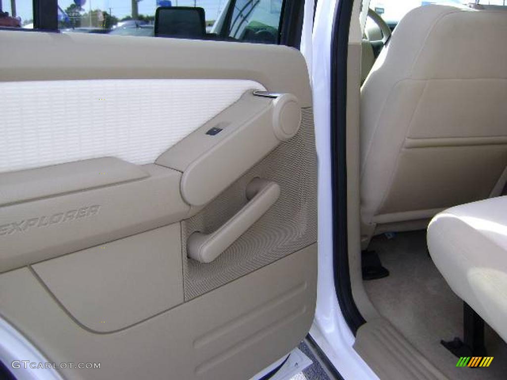 2007 Explorer XLT - White Sand Tri-Coat / Camel photo #21