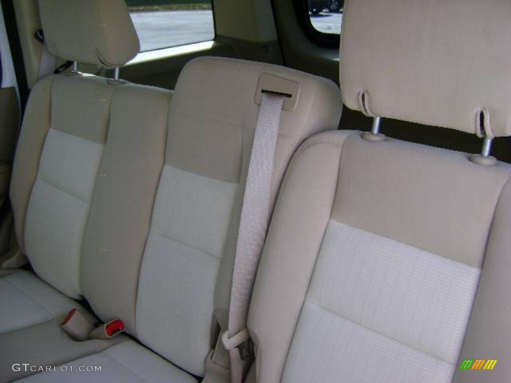 2007 Explorer XLT - White Sand Tri-Coat / Camel photo #22