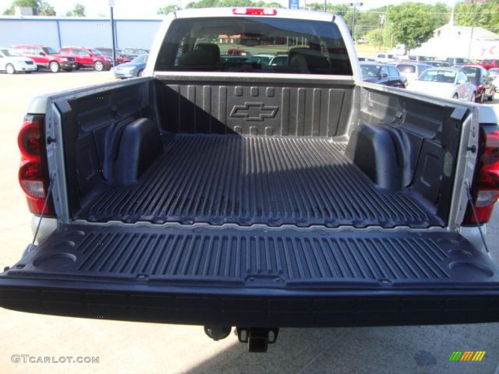 2006 Silverado 1500 Z71 Extended Cab 4x4 - Silver Birch Metallic / Dark Charcoal photo #15