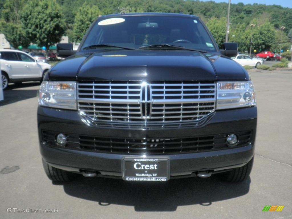 2007 Navigator Luxury 4x4 - Black / Charcoal photo #2