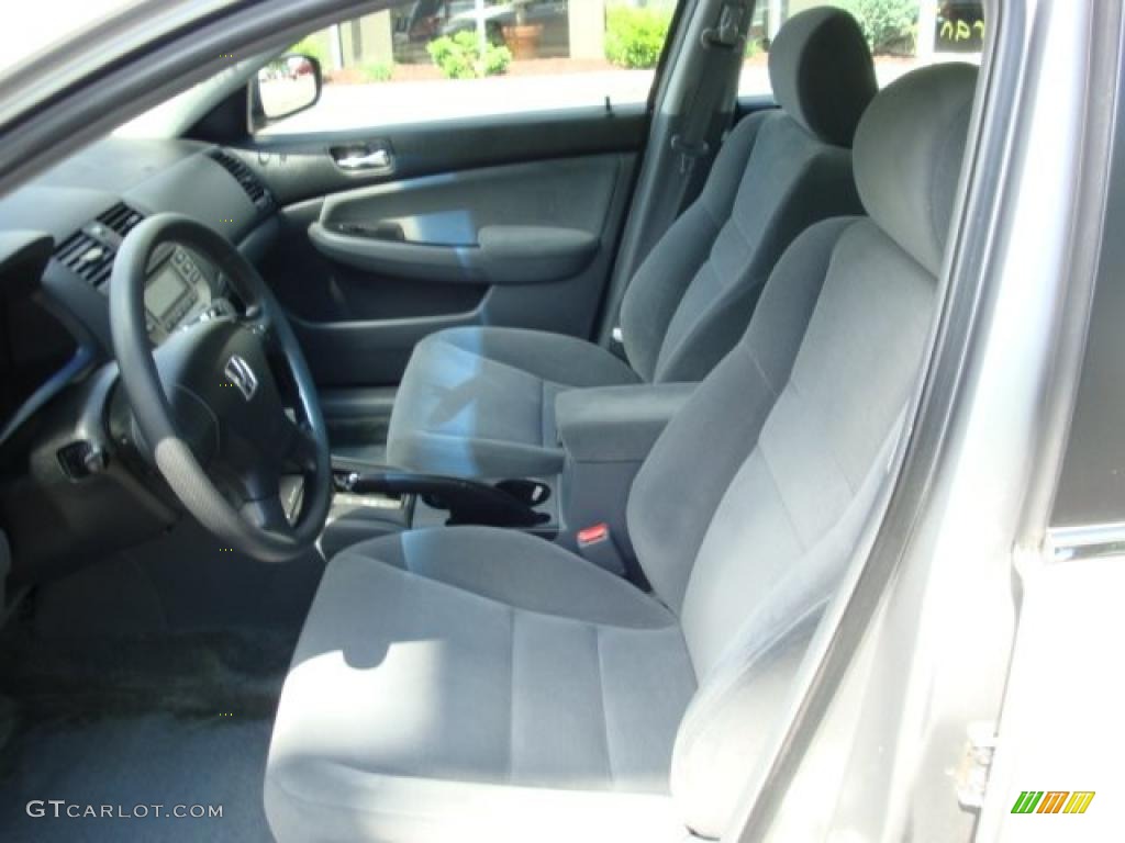 2006 Accord LX Sedan - Alabaster Silver Metallic / Gray photo #8