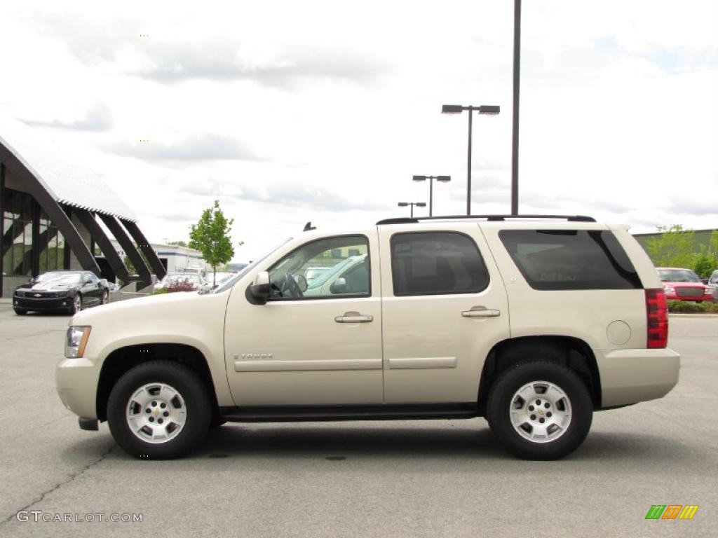 2007 Tahoe LT 4x4 - Gold Mist Metallic / Light Cashmere/Ebony photo #1