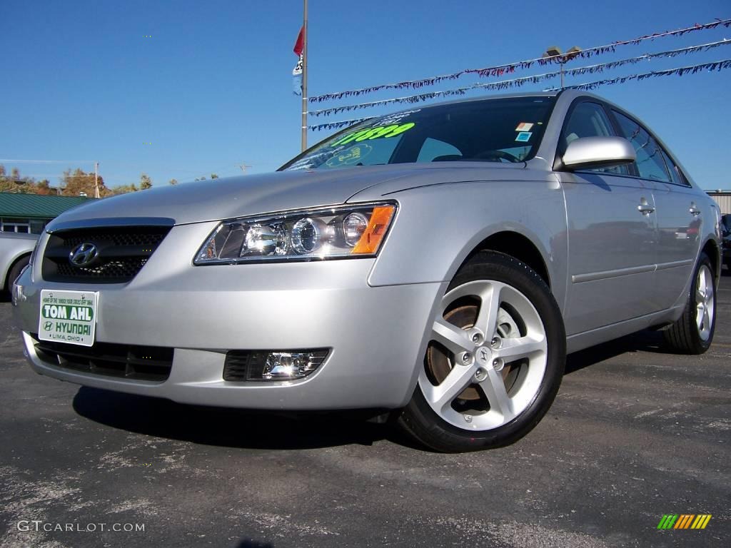 2007 Sonata SE V6 - Bright Silver / Gray photo #1