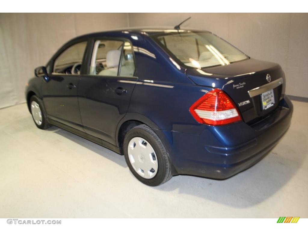 2009 Versa 1.8 S Sedan - Blue Onyx / Beige photo #4