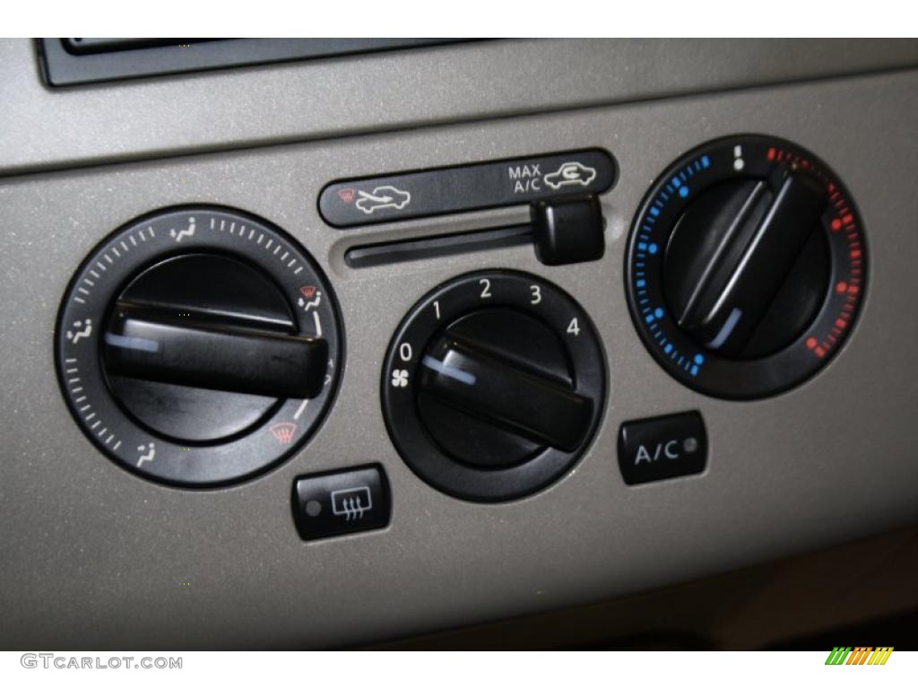 2009 Versa 1.8 S Sedan - Blue Onyx / Beige photo #13