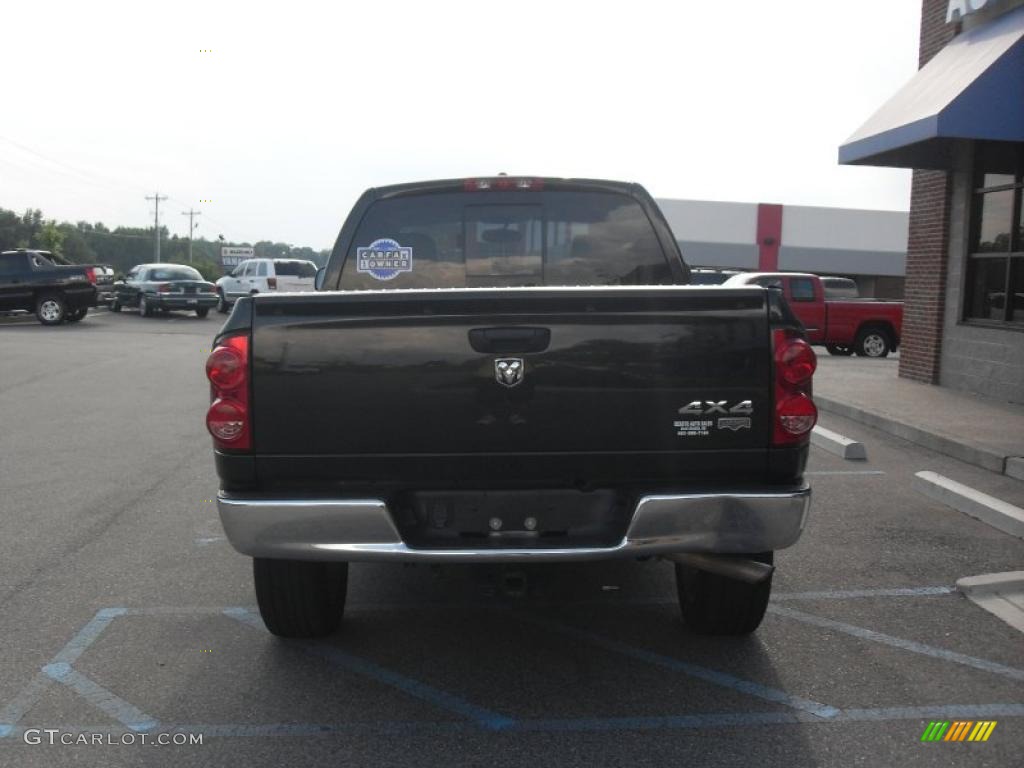 2008 Ram 1500 SLT Quad Cab 4x4 - Brilliant Black Crystal Pearl / Medium Slate Gray photo #3