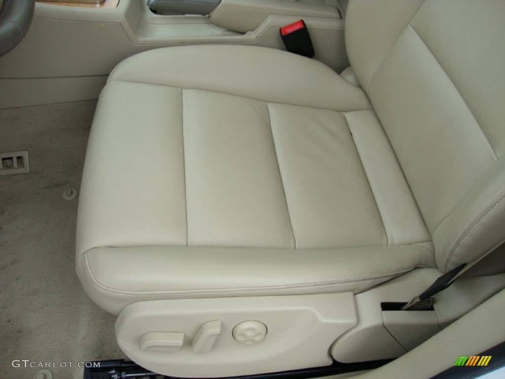 2008 A4 2.0T Special Edition quattro Sedan - Ibis White / Beige photo #15