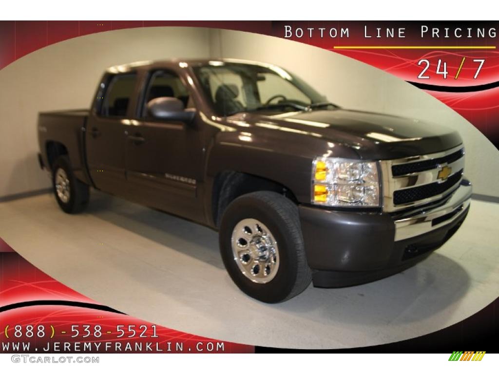 2010 Silverado 1500 LT Crew Cab 4x4 - Taupe Gray Metallic / Ebony photo #1