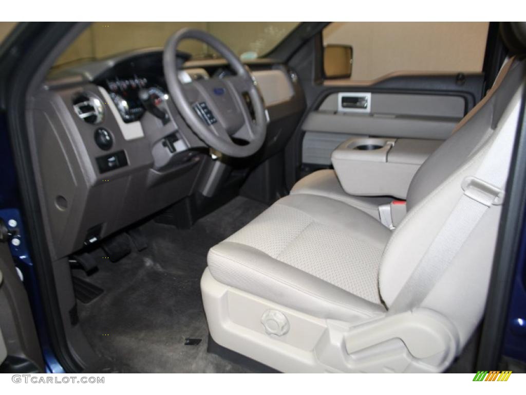 2010 F150 XLT SuperCrew 4x4 - Dark Blue Pearl Metallic / Medium Stone photo #11