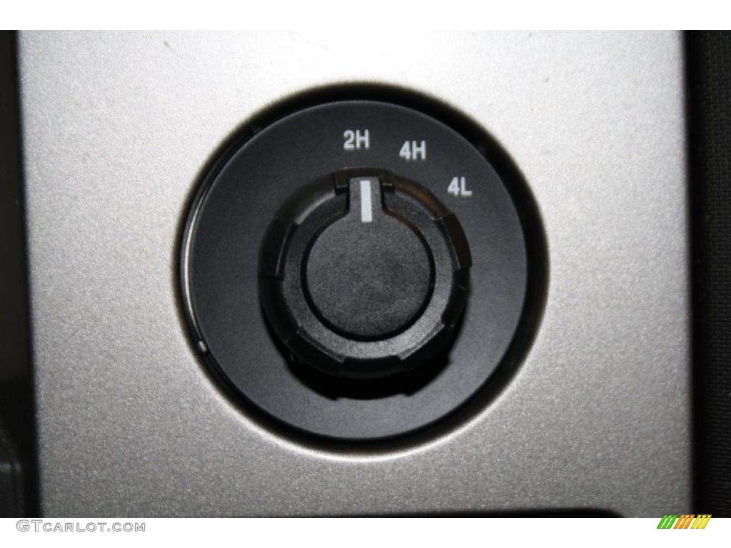 2010 F150 XLT SuperCrew 4x4 - Dark Blue Pearl Metallic / Medium Stone photo #17