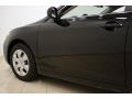 Black - Camry LE Photo No. 26