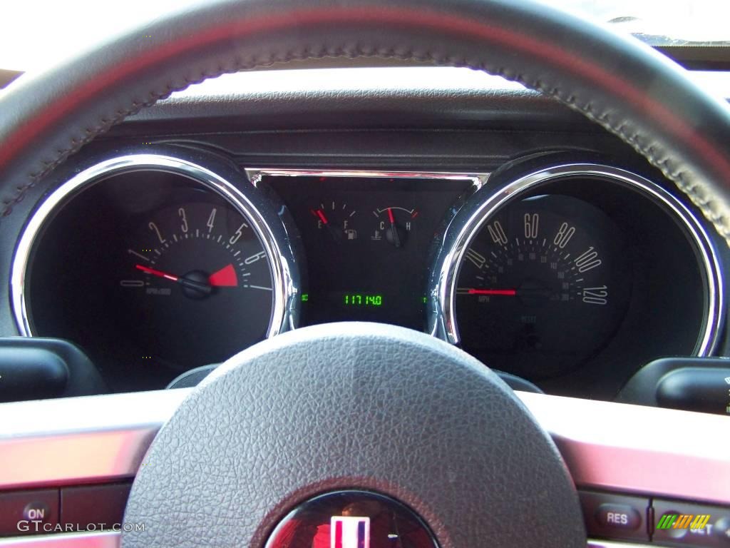 2007 Mustang V6 Deluxe Convertible - Grabber Orange / Dark Charcoal photo #14