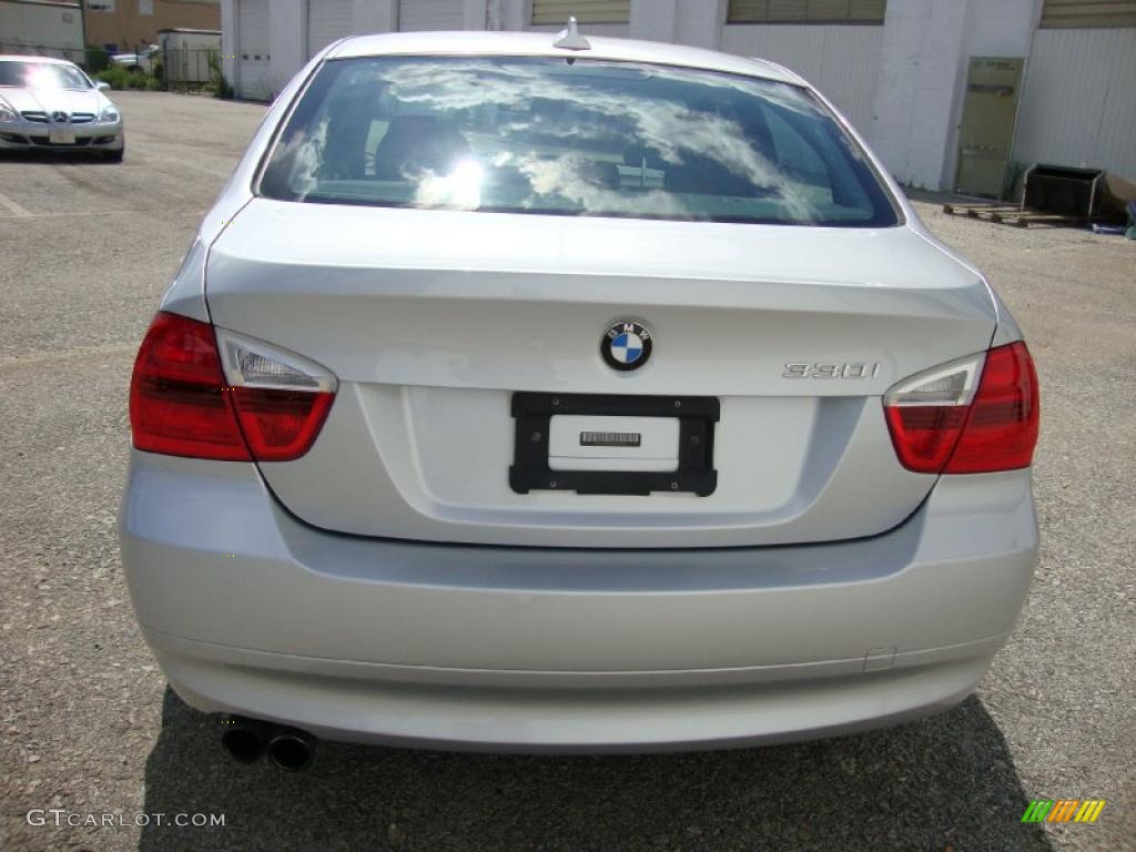 2006 3 Series 330i Sedan - Titanium Silver Metallic / Black photo #9