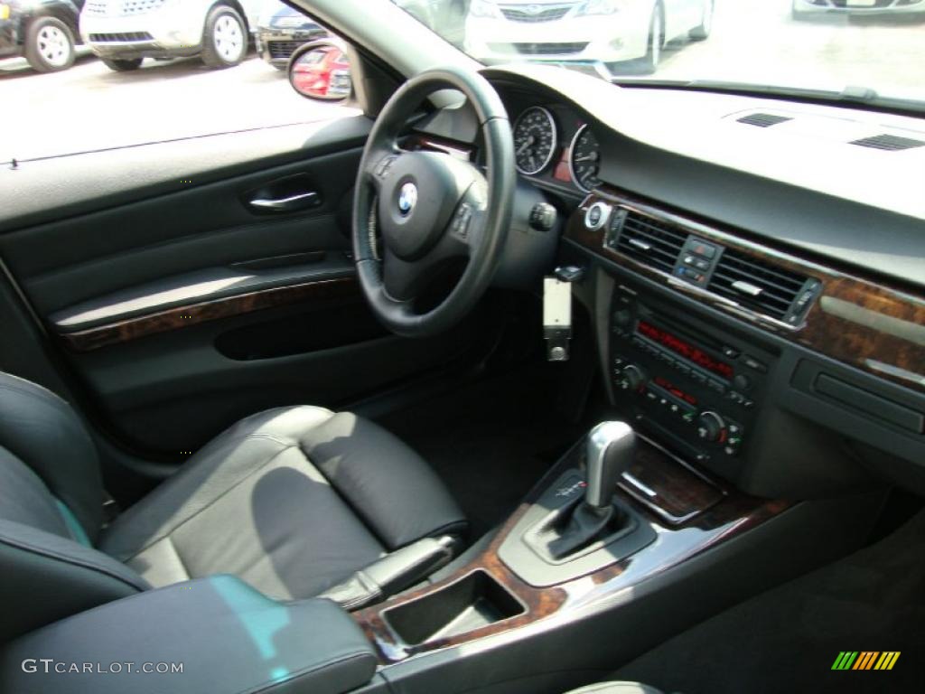 2006 3 Series 330i Sedan - Titanium Silver Metallic / Black photo #20