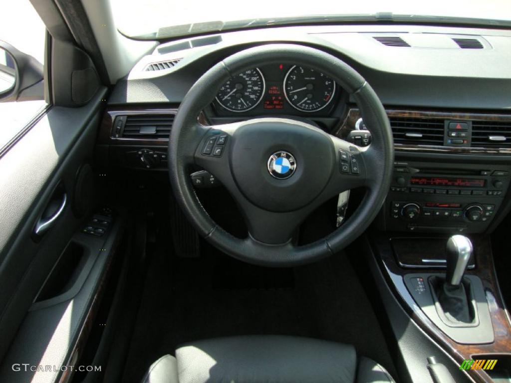 2006 3 Series 330i Sedan - Titanium Silver Metallic / Black photo #39