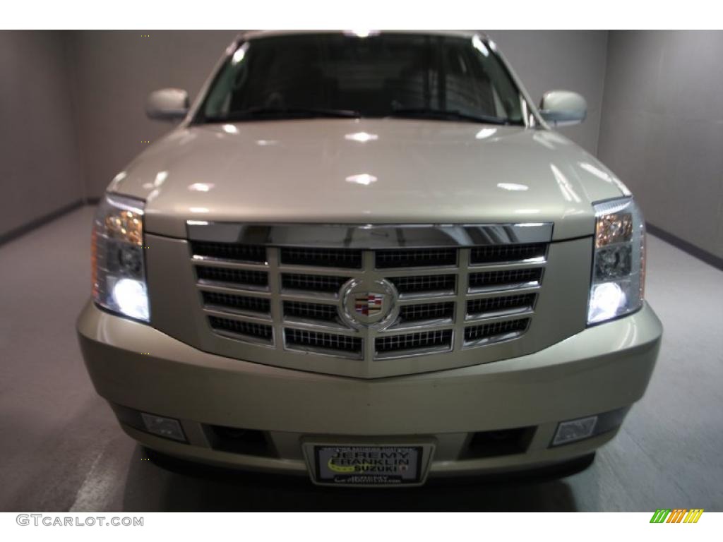 2008 Escalade AWD - Gold Mist / Cocoa/Light Cashmere photo #2