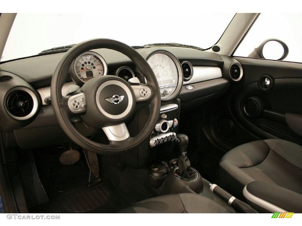 2007 Cooper Hardtop - Lightning Blue Metallic / Carbon Black/Black photo #12
