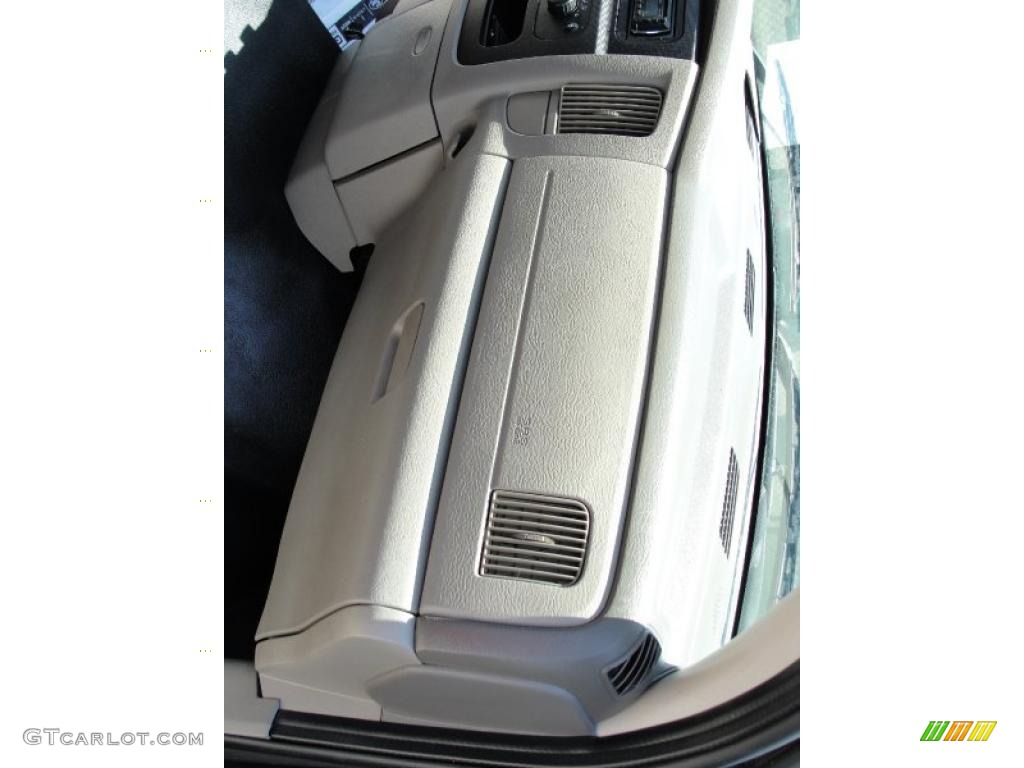 2004 Ram 1500 SLT Quad Cab - Graphite Metallic / Dark Slate Gray photo #23
