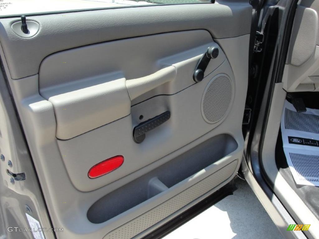 2004 Ram 1500 SLT Quad Cab - Graphite Metallic / Dark Slate Gray photo #29