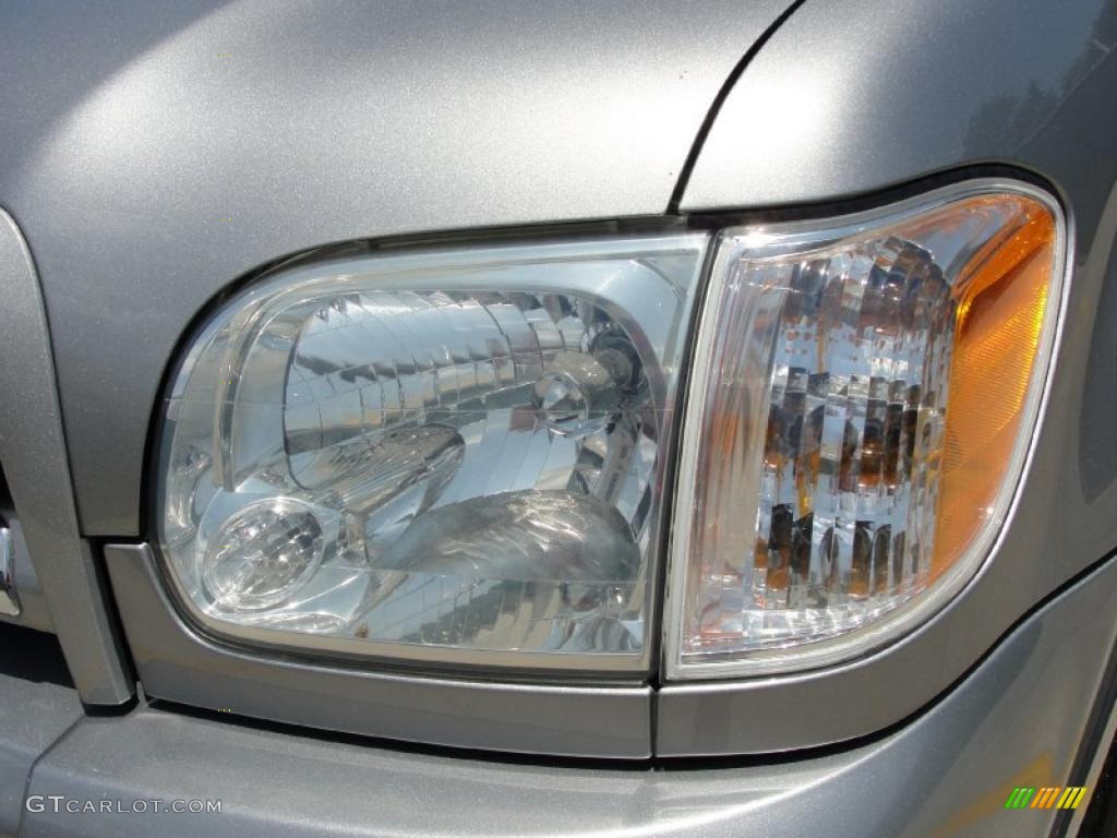 2006 Tundra SR5 Double Cab - Silver Sky Metallic / Light Charcoal photo #10