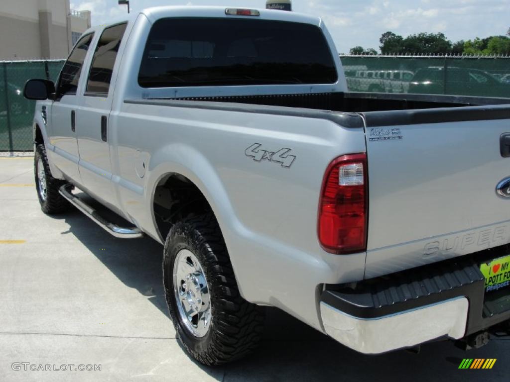 2008 F250 Super Duty XLT Crew Cab 4x4 - Silver Metallic / Medium Stone photo #5