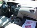 Infra-Red - Focus SE Sedan Photo No. 5