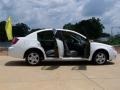 Polar White - ION 2 Sedan Photo No. 13
