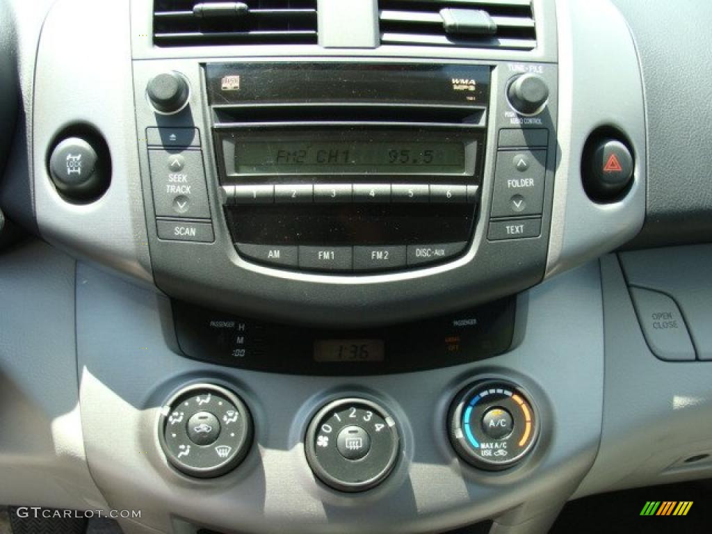 2007 RAV4 4WD - Classic Silver Metallic / Ash Gray photo #11