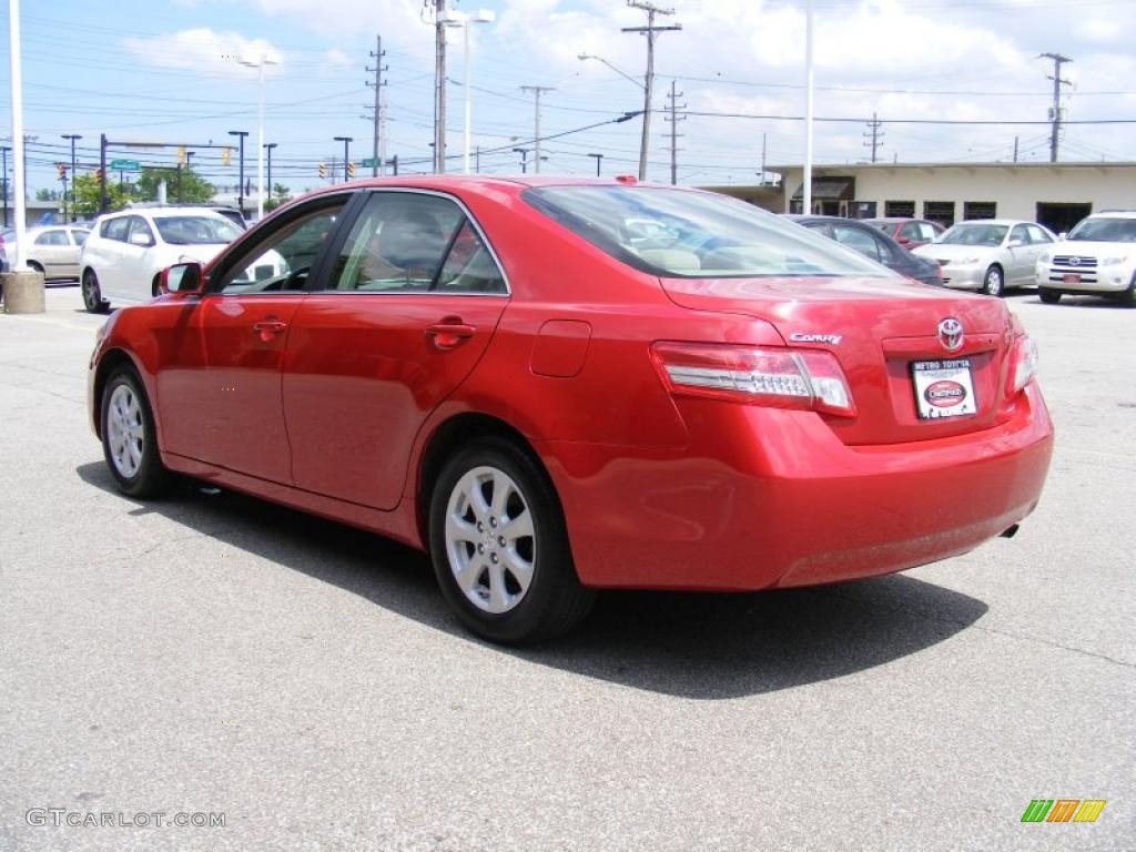 2010 Camry LE - Barcelona Red Metallic / Bisque photo #5