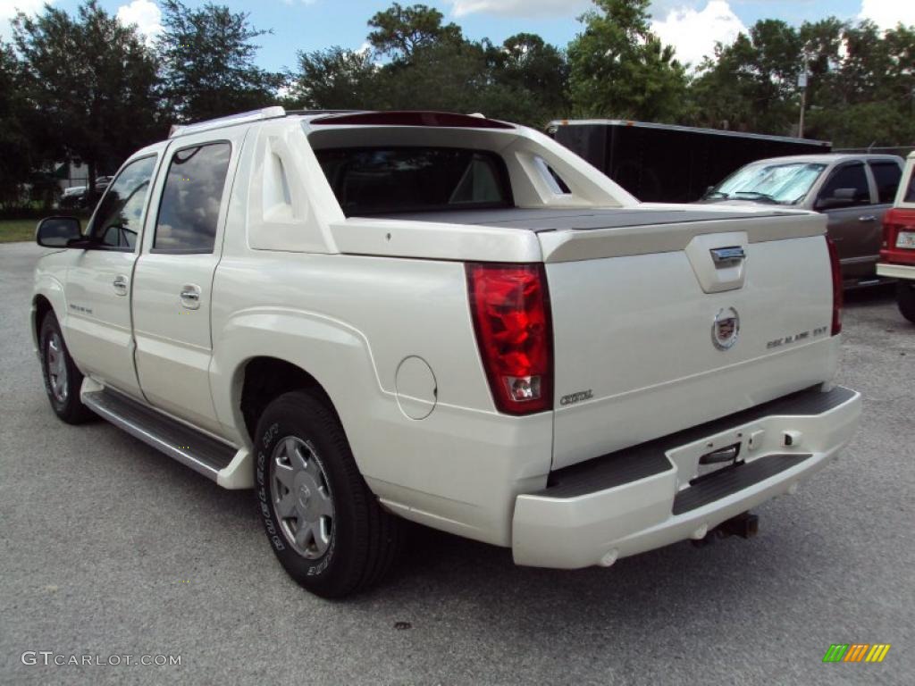 2006 Escalade EXT AWD - White Diamond / Shale photo #3