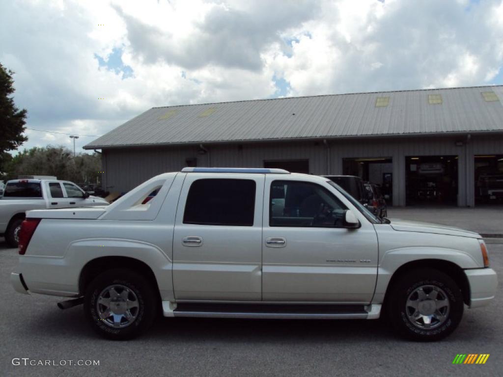 2006 Escalade EXT AWD - White Diamond / Shale photo #10