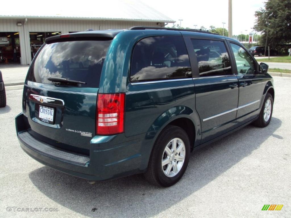 2009 Town & Country Touring - Melbourne Green Pearl / Medium Slate Gray/Light Shale photo #9