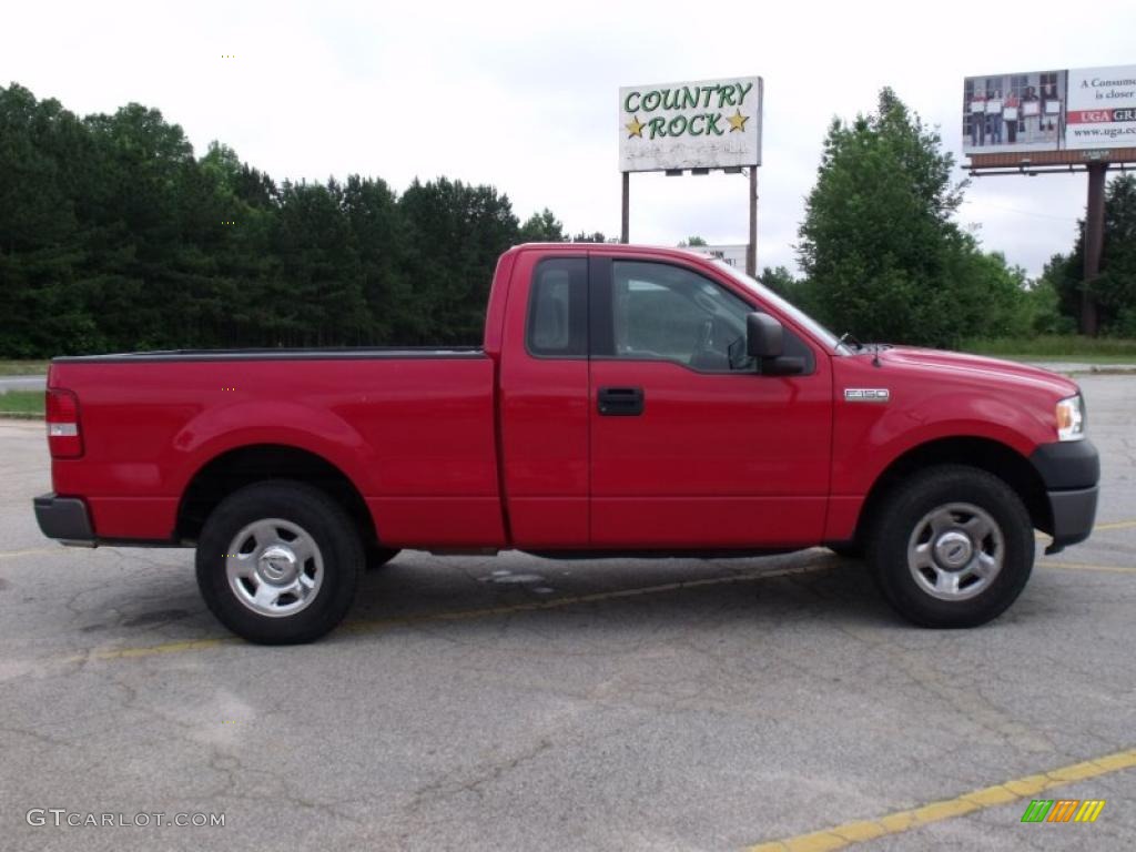 2006 F150 XL Regular Cab - Bright Red / Medium Flint photo #6