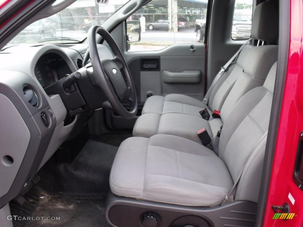 2006 F150 XL Regular Cab - Bright Red / Medium Flint photo #9